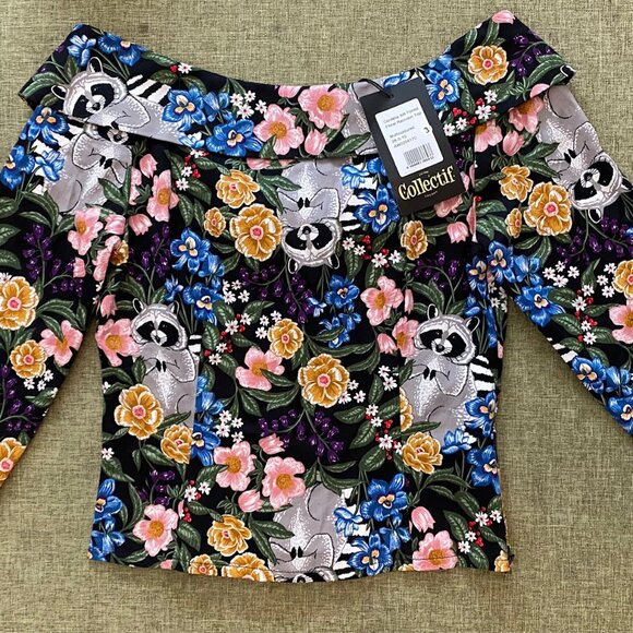 BNWT Collectif 3/4 Sleeve Retro Pin Up Top with Florals and Raccoons (Size S) - Picture 1 of 6